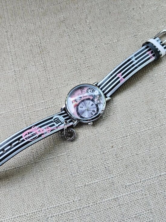 Elle Girl Wristwatch Black/White Stripe Strap Analog Quartz Watch in box main image 11